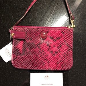 Authentic Coach Snake Embossed Leather Raspberry ID Skinny Wallet #50162 B4/RA